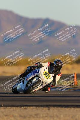 media/Jan-21-2023-CVMA (Sat) [[b9eef8ba1f]]/Race 12 Amateur Supersport Open/